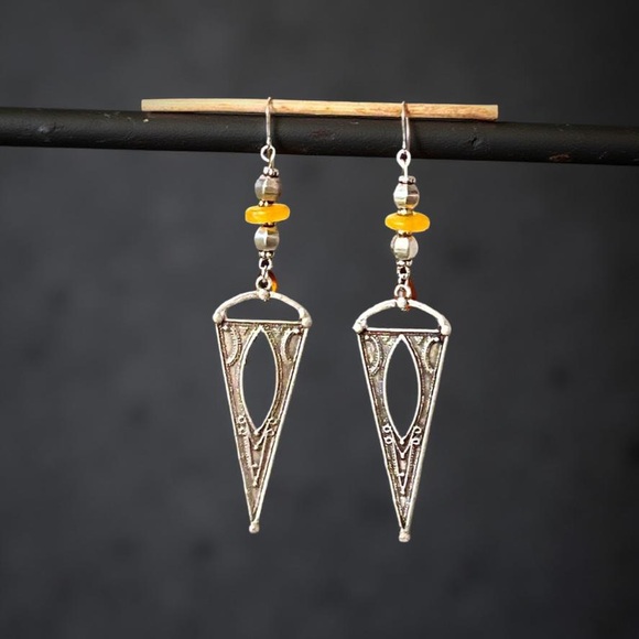 Antique Silver and Yellow glass Geometric Dangle Earrings - Picture 10 of 11